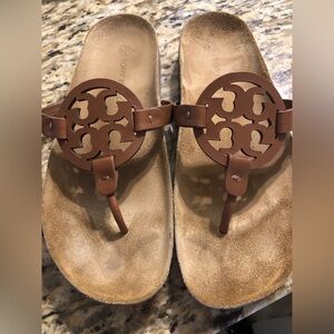 Tory Burch Miller Cloud size 10